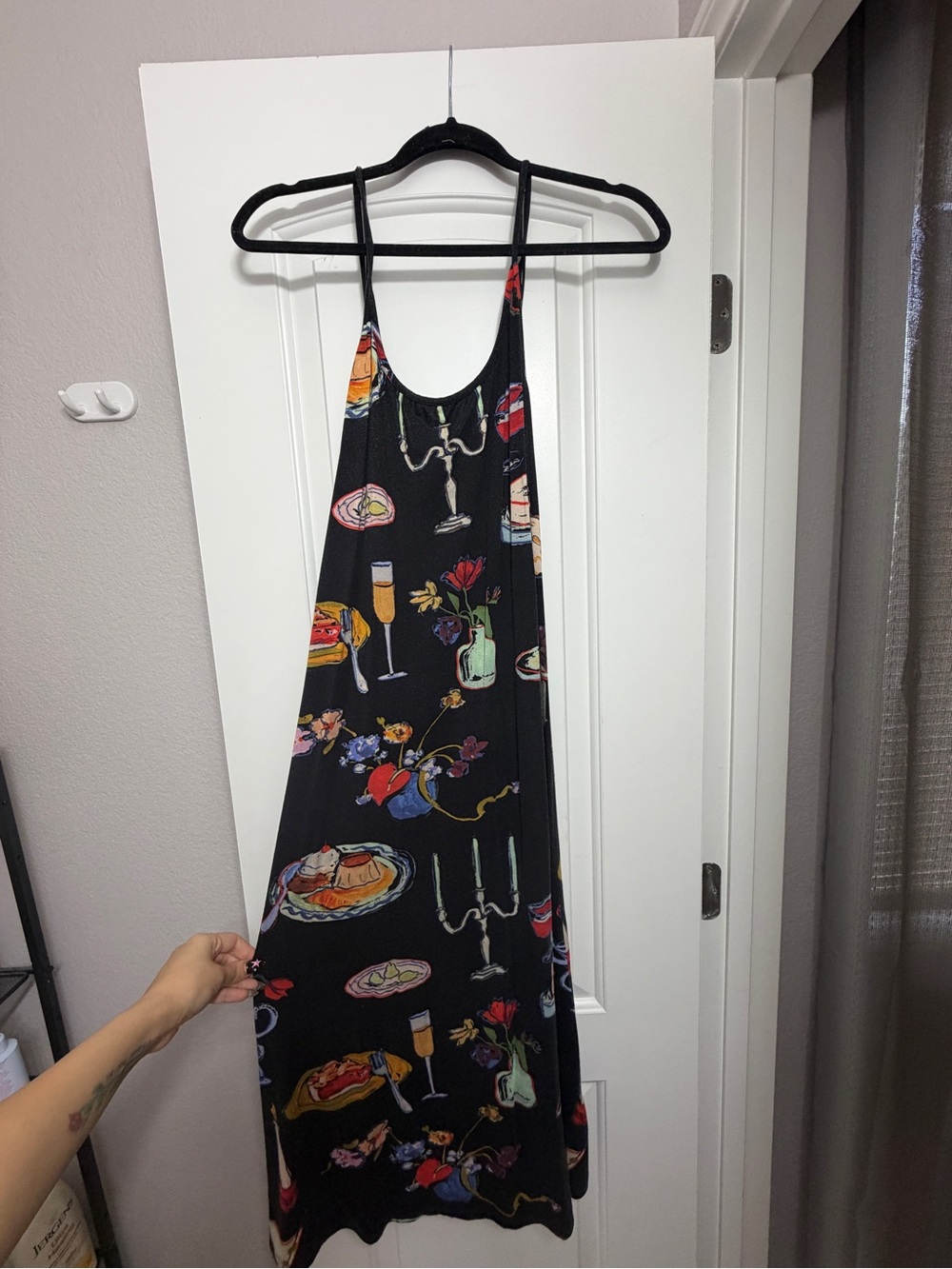 Lisa Says Gah Black Maxi Dress with Multicolor Party Print - Picture 3 of 4